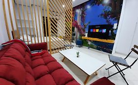 Saranda Modern Studio Apts