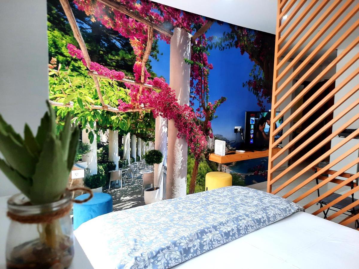 Saranda Promenade Apts Exterior foto